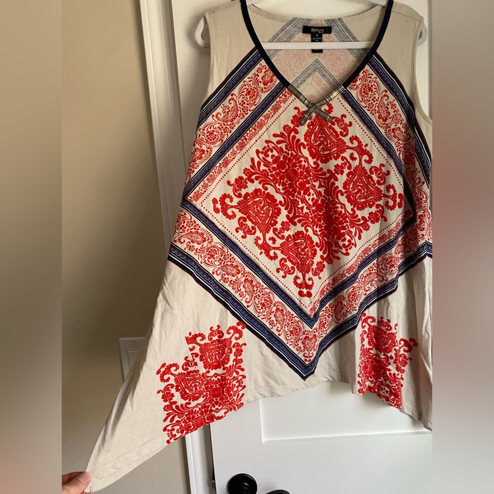 Style&com Asymmetrical Women's Sleeveless  Red/Tan Patterned Tribal Top tunic 1X - Picture 2 of 7